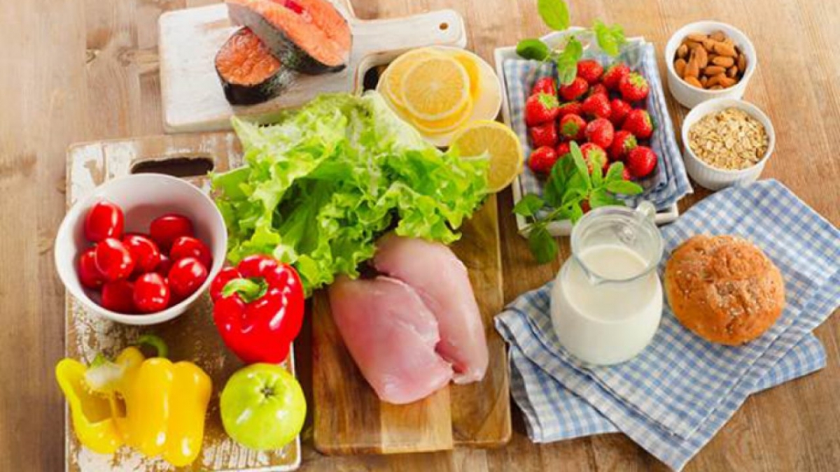 Cân bằng dinh dưỡng giữa các nhóm thực phẩm