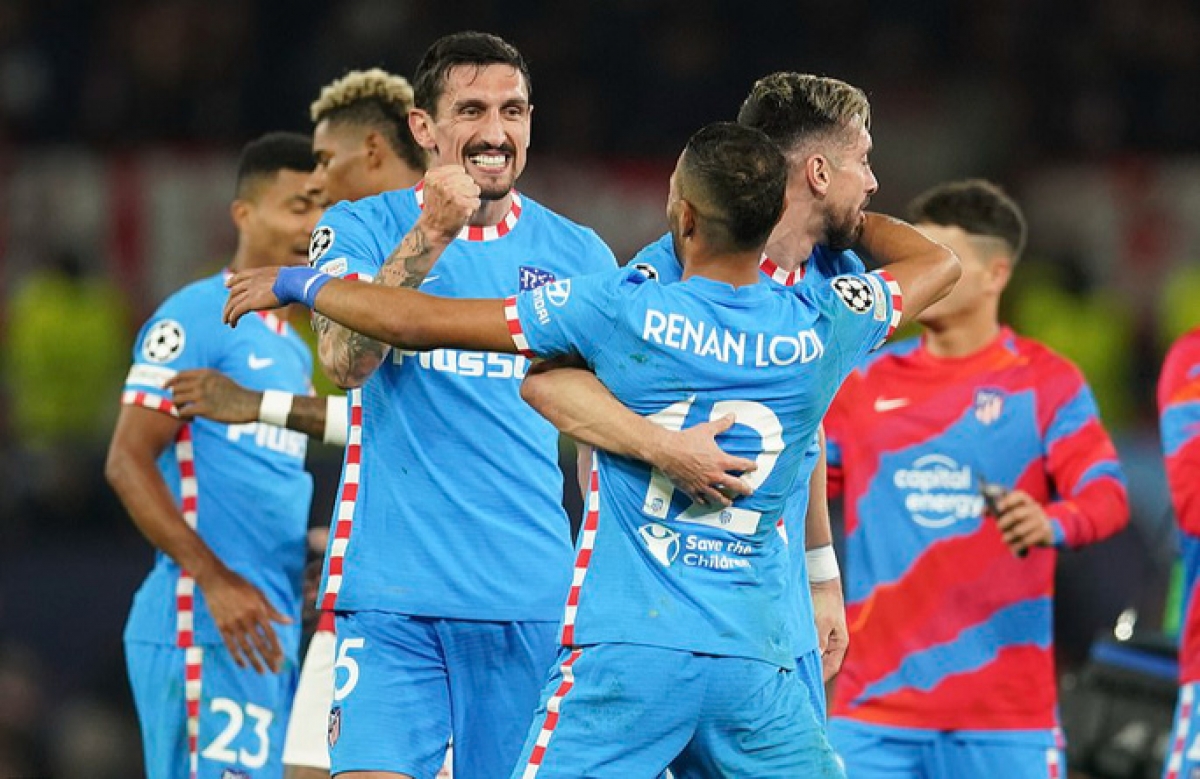 Atletico Madrid thắng 1-0 trên sân Old Trafford. (Ảnh: Getty)