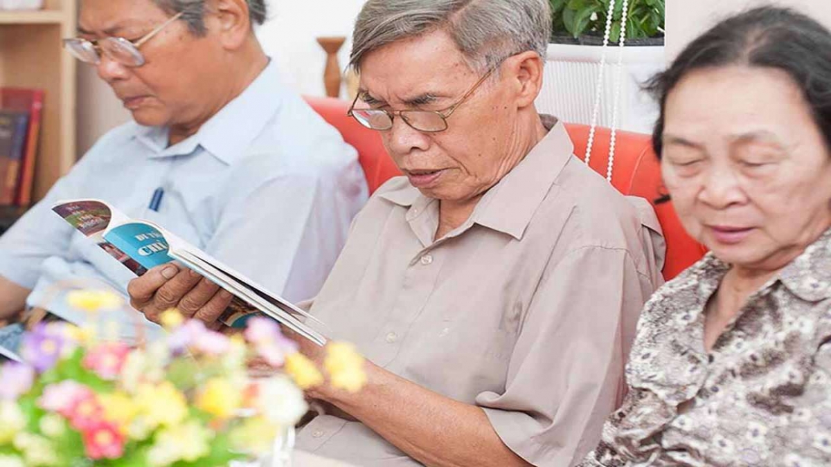 Chăm sóc sức khỏe "tinh thần" của người cao tuổi