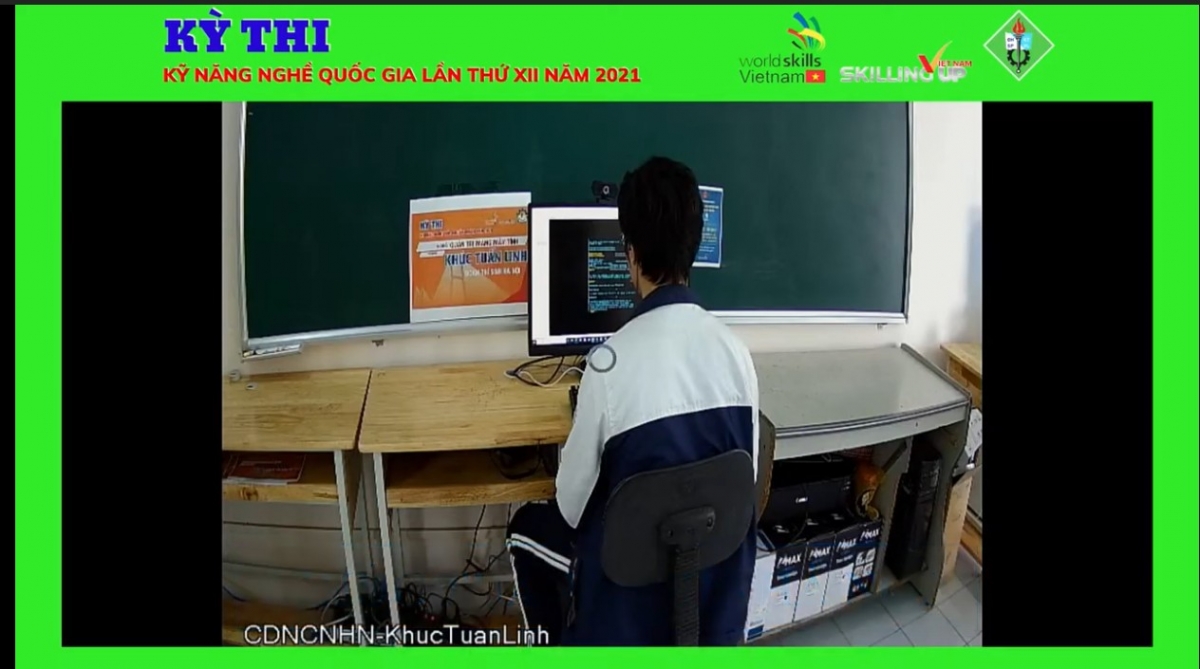 Khúc Tuấn Linh dự thi kỳ thi Kỹ năng nghề quốc gia năm 2021 theo hình thức trực tuyến