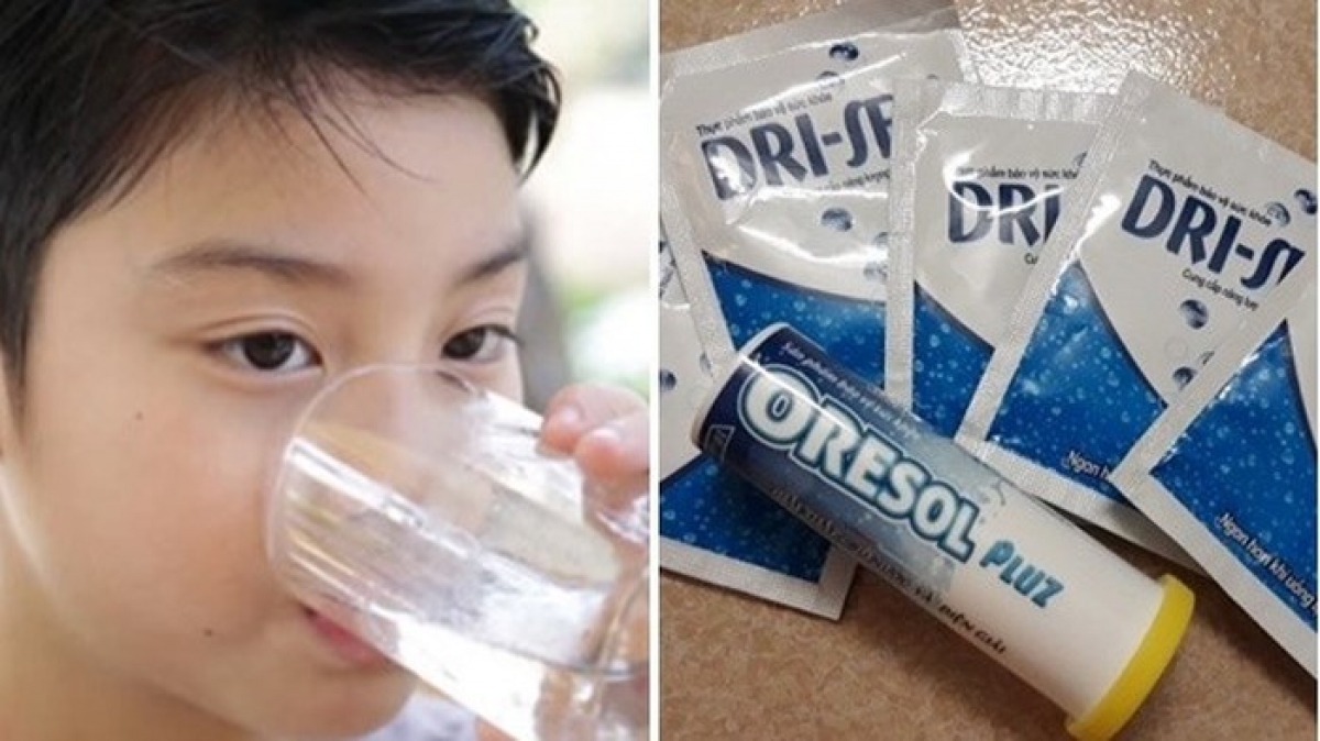 Khi trẻ bị tiêu chảy, nên chú ý bù đủ nước bằng dung dịch oresol