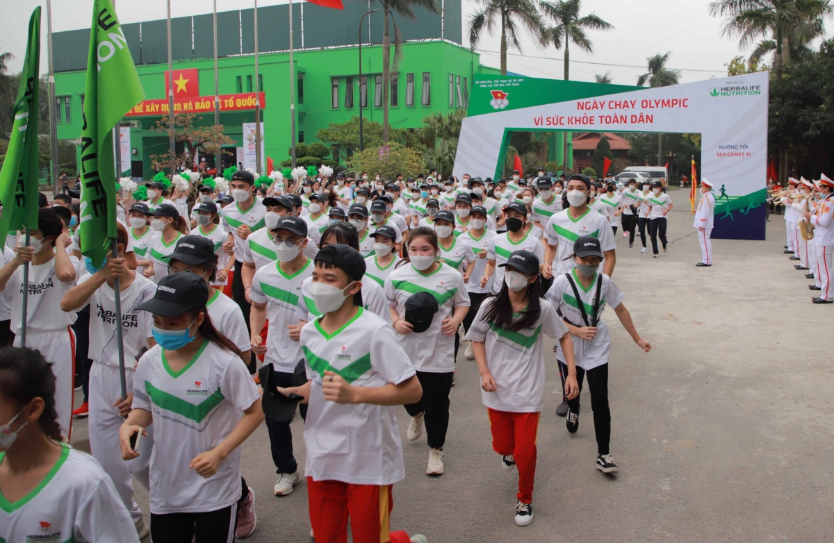 Hưởng ứng Ngày chạy Olympic vì sức khỏe toàn dân năm 2022