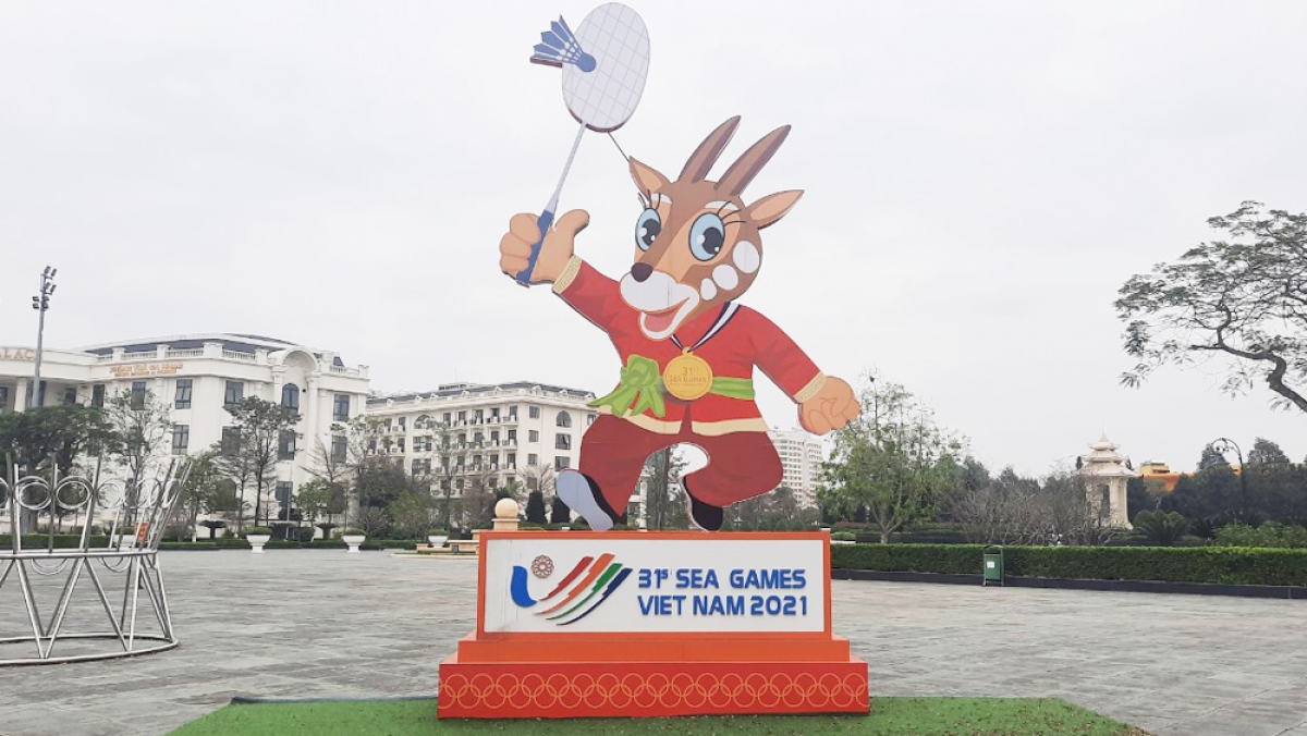 Linh vật SEA Games 31 được trang trí tại tỉnh Bắc Giang