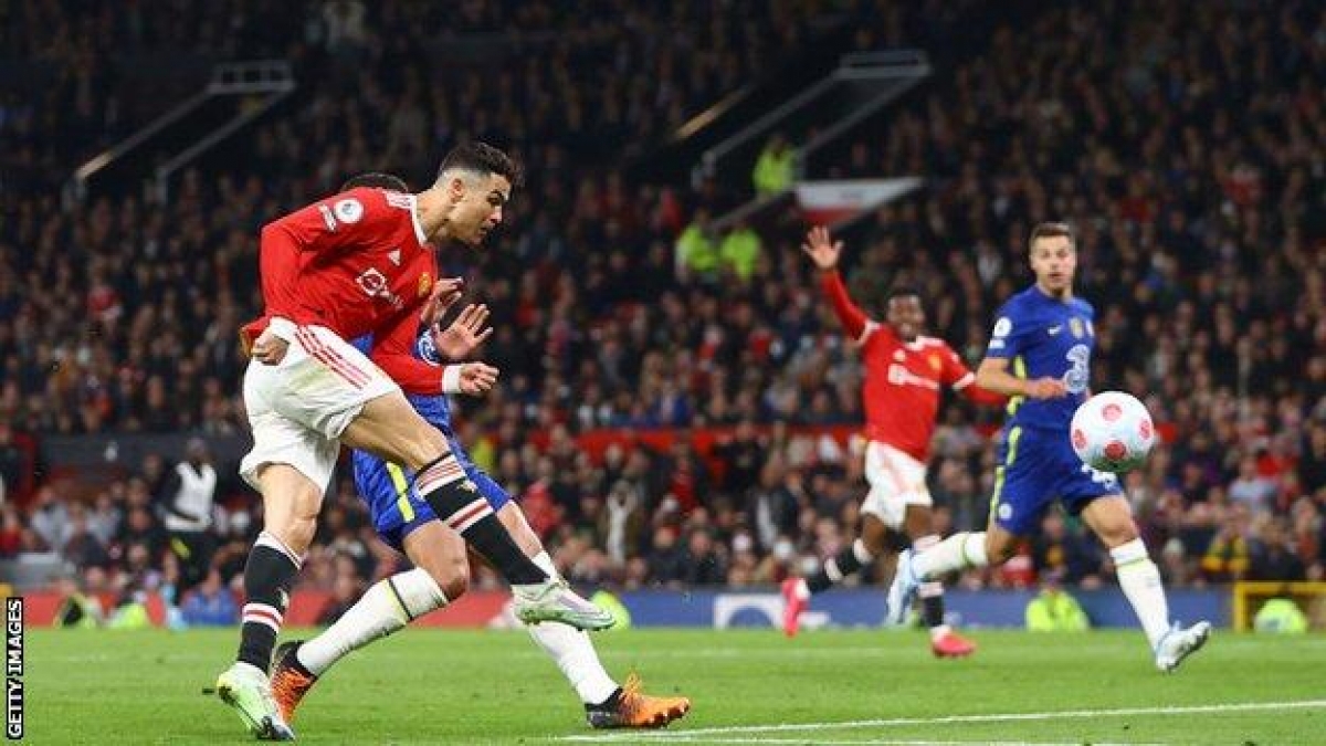 Ronaldo gỡ hòa 1-1 cho MU (Ảnh: Getty Images)