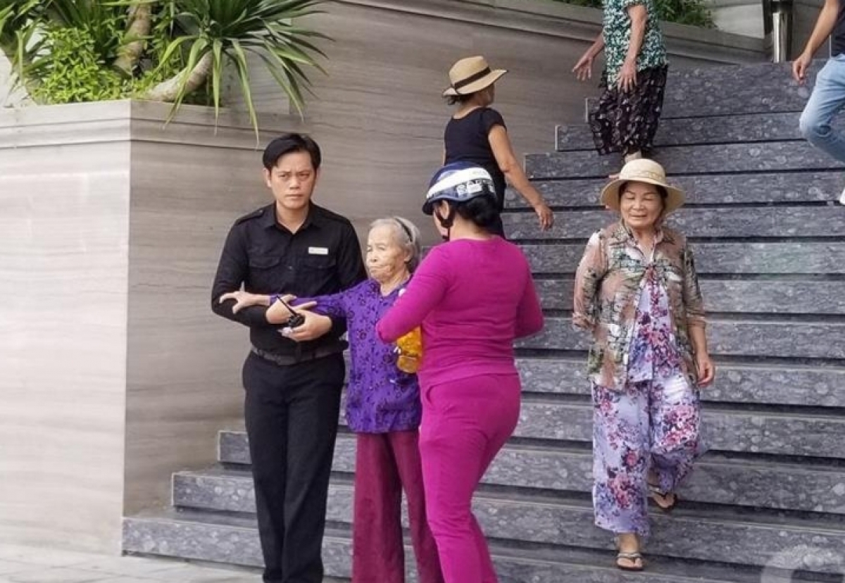 Nhiều người cao tuổi trở thành nạn nhân của chiêu trò "mời dự hội thảo để tặng quà"
