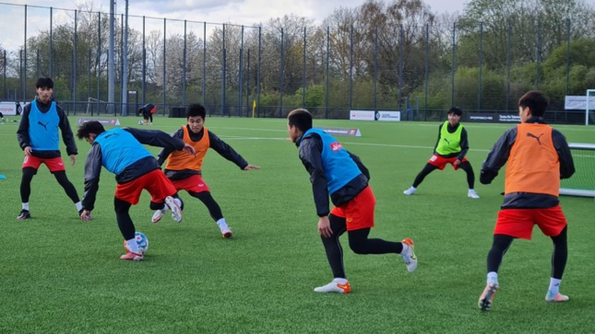 Đội tuyển U17 Việt Nam bắt đầu tuần tập huấn cuối cùng tại CHLB Đức