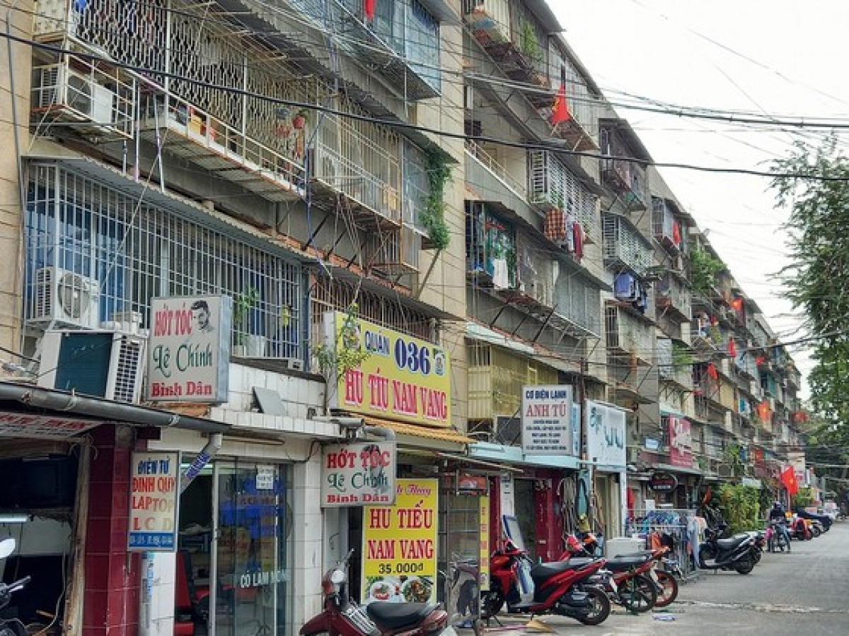 "Chuồng cọp" không lối thoát khi hỏa hoạn xảy ra (Ảnh KT)