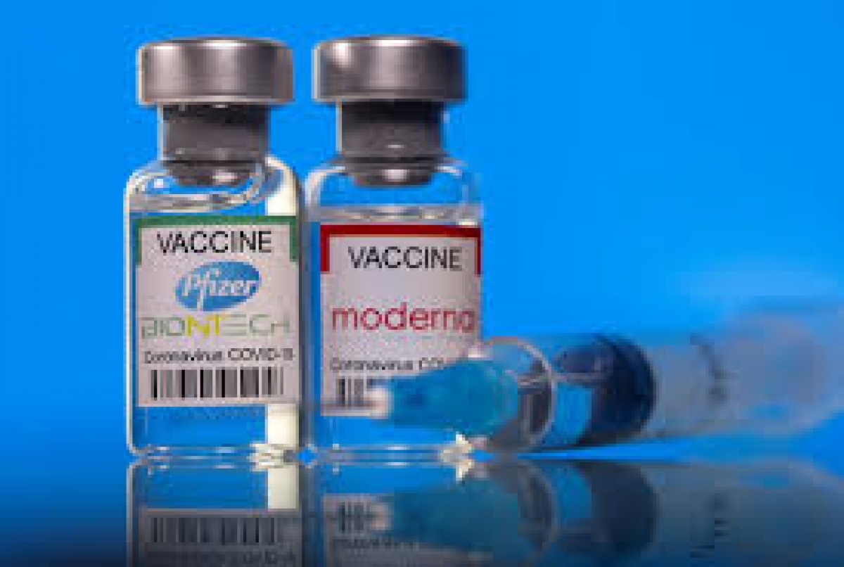 Vaccine Pfrizer dùng cho trẻ từ 5-12 tuổi với liều lượng là 0,2ml/1 mũi tiêm
Vaccine Moderna sử dụng cho trẻ từ 6 đến dưới 12 tuổi với liều lượng 0,25ml/1 mũi tiêm