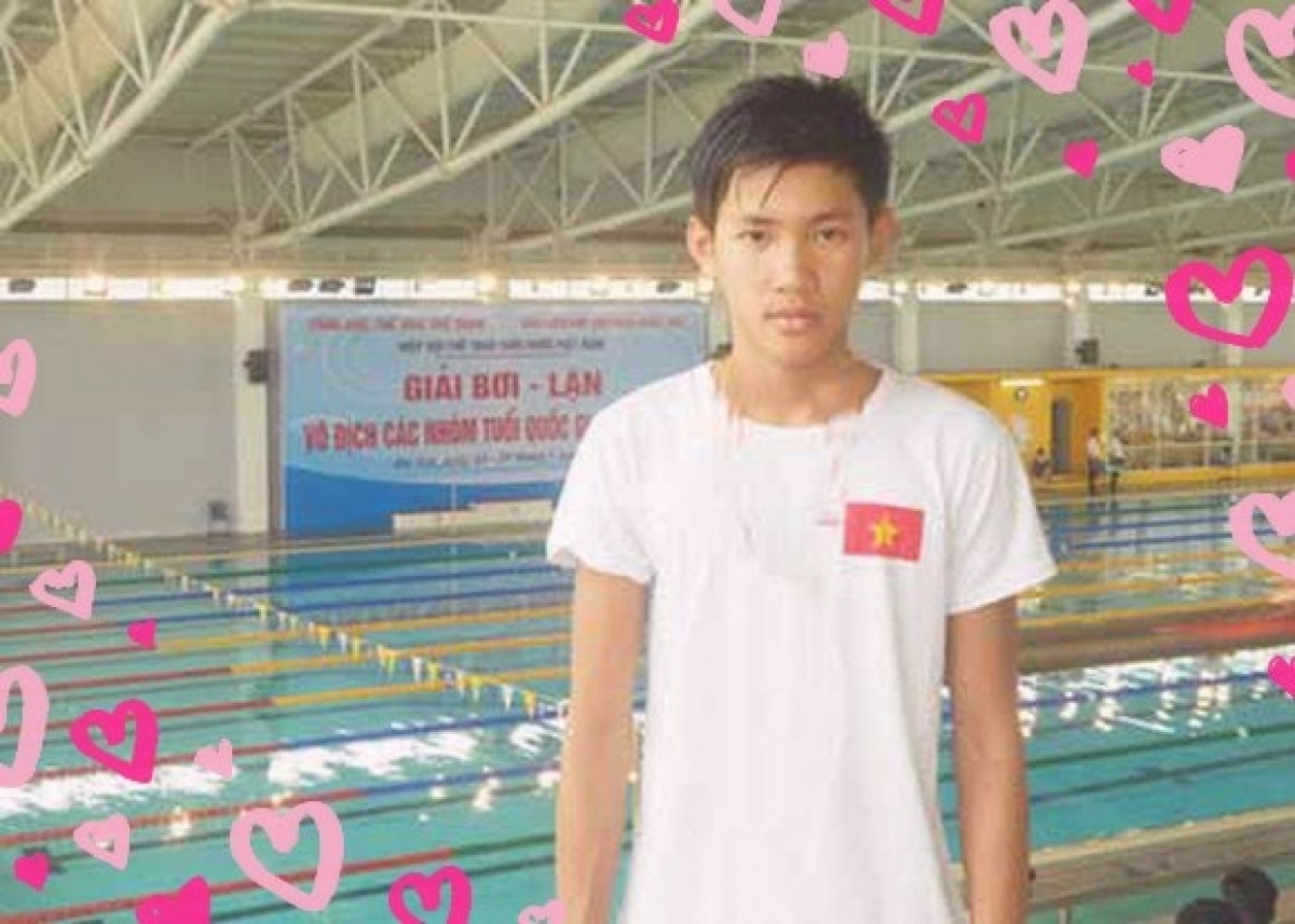 Phạm Thanh Bảo đam mê bơi lội từ nhỏ và gặt hái huy chương từ khá sớm