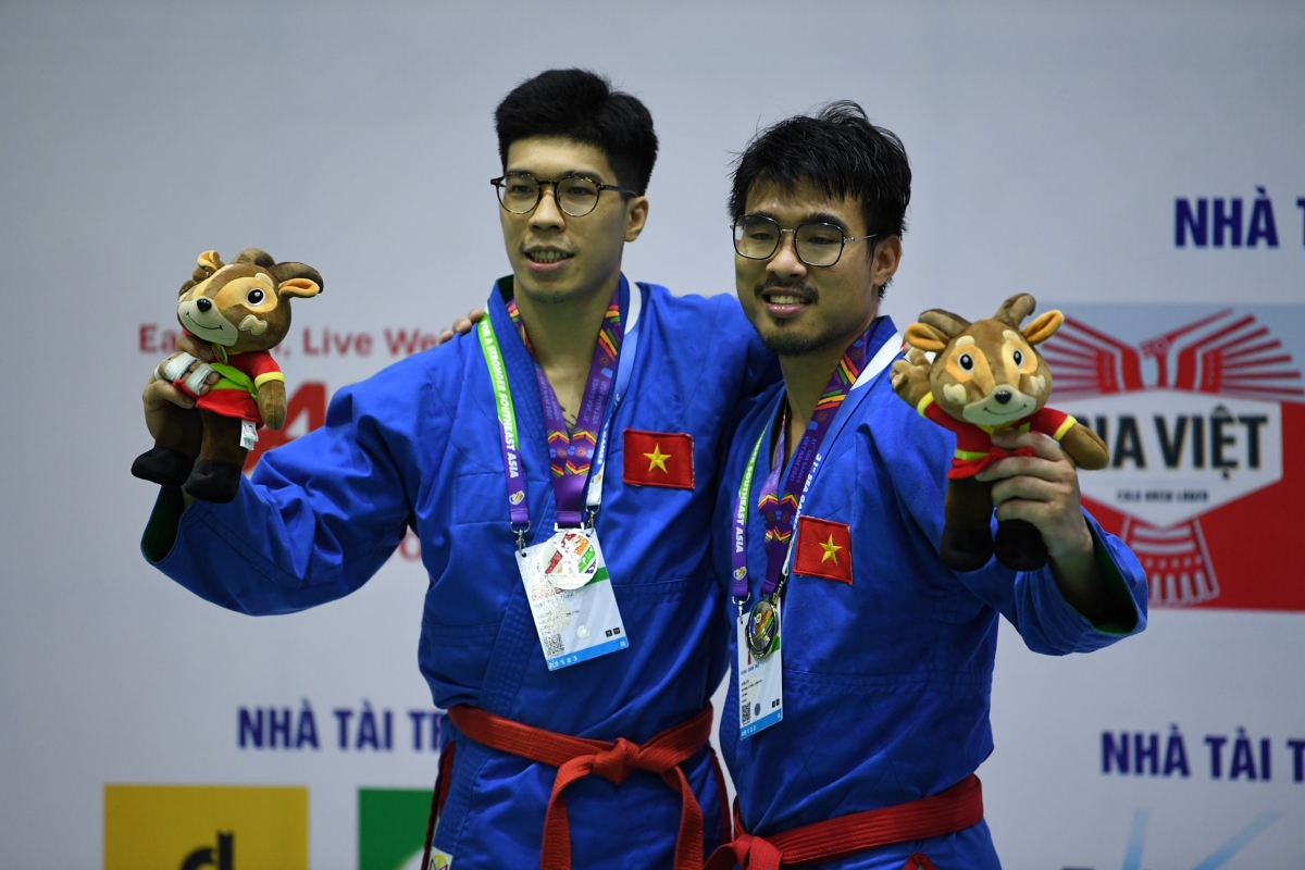 Thanh Hiển (HCB) và Minh Quân (HCV) hạng -81kg nam