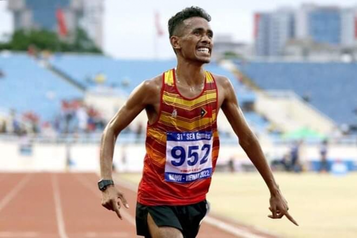 Felisberto De Deus giành tấm Huy chương lịch sử cho Điền kinh Timor Leste. (Nguồn: AP)