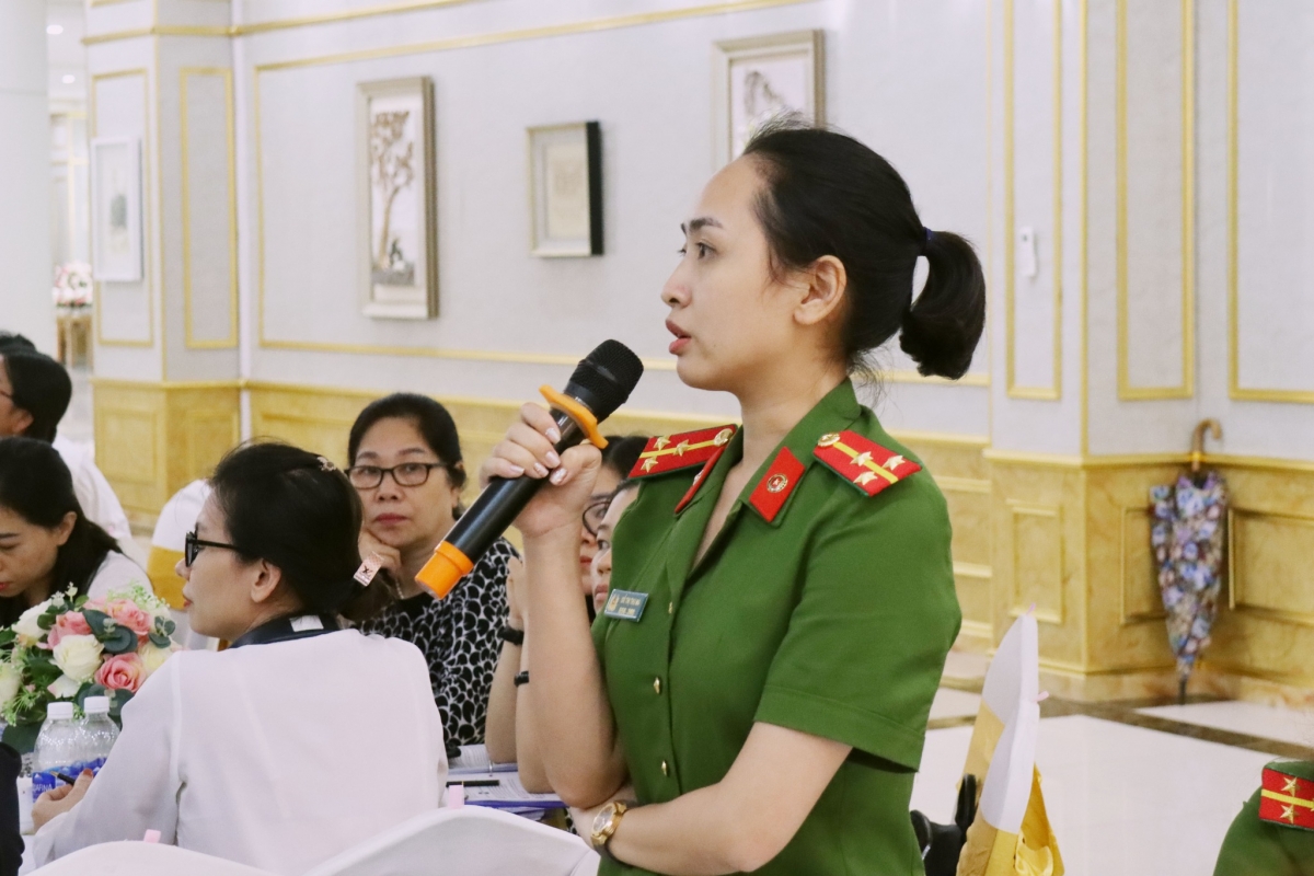 Học viên trao đổi tích cực, chủ động tại buổi tập huấn (Ảnh: UN Women)