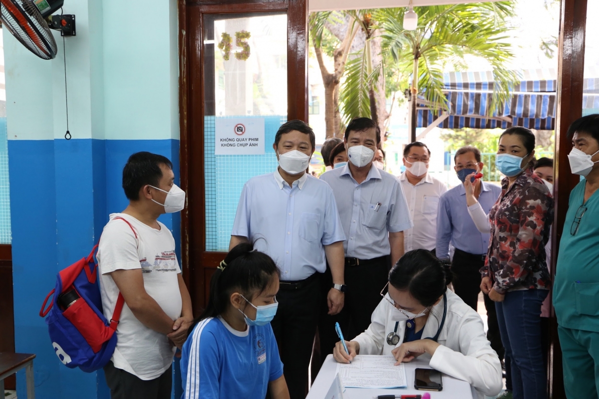 Công tác kiểm tra hoạt động tiêm chủng vaccine phòng Covid-19 cho trẻ được thực hiện cẩn thận, nghiêm túc