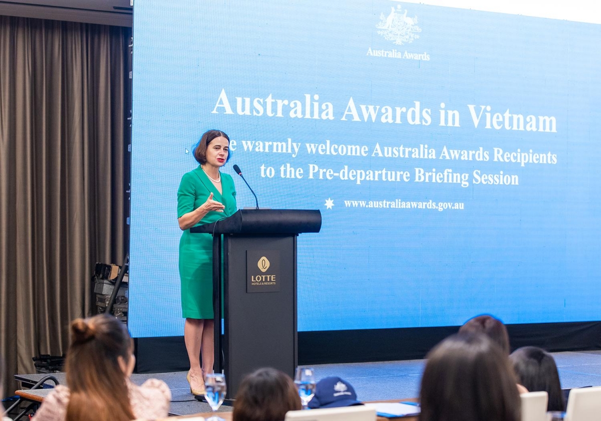 Bà Robyn Mudie, Đại sứ Australia tại Việt Nam