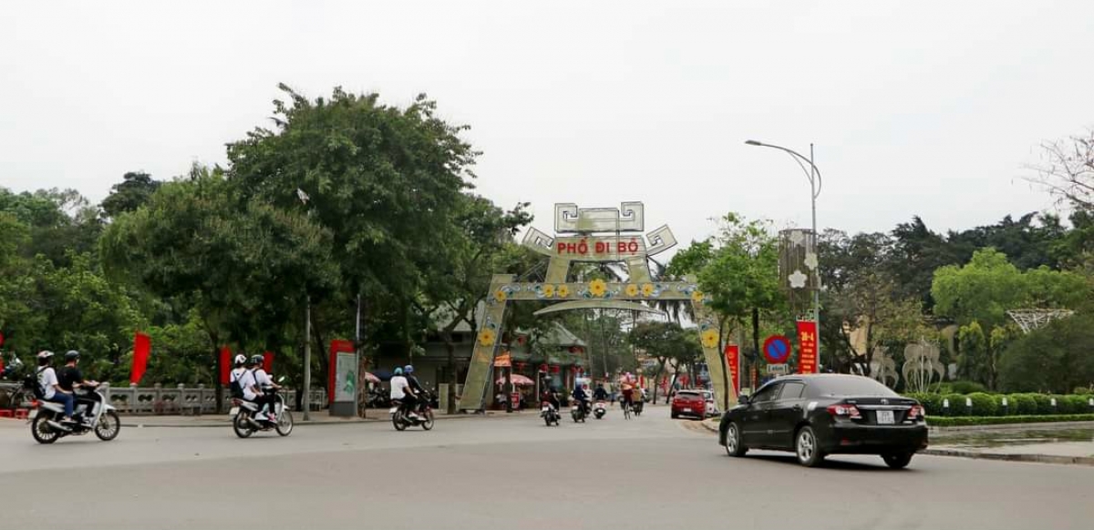 Hà Nội khai trương phố đi bộ Thành cổ Sơn Tây phục dụ du khách nhân dịp SEA Games 31