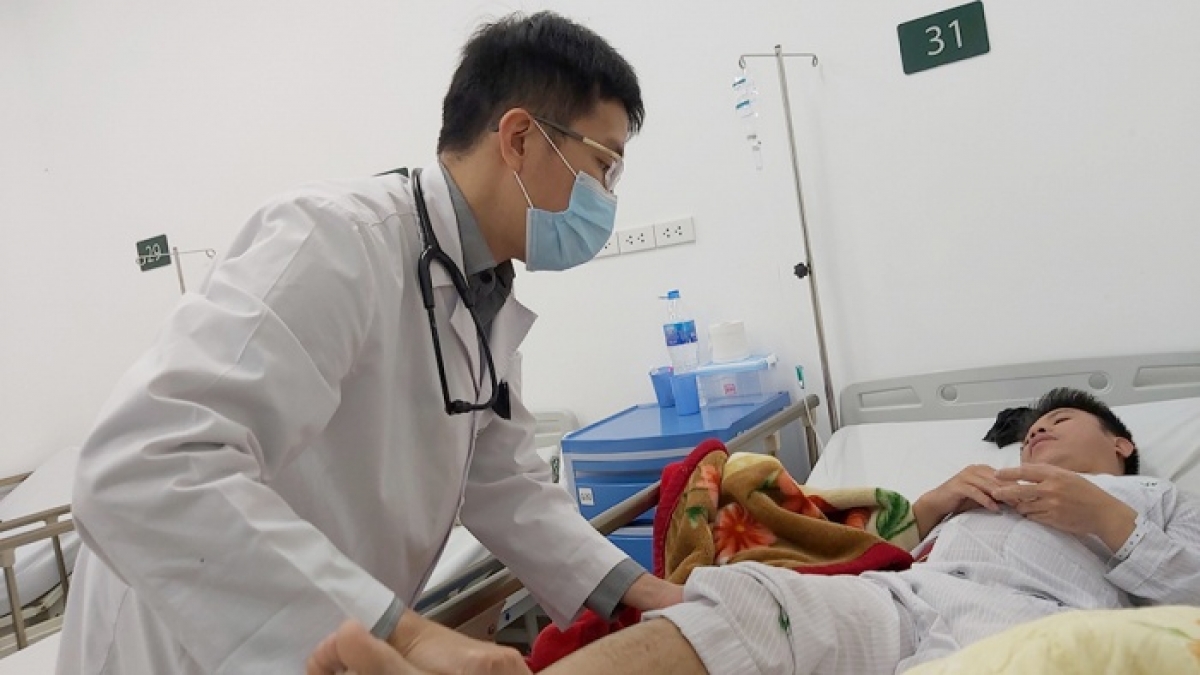 Ngồi hơn 8 tiếng mỗi ngày có thể làm tăng nguy cơ đột quỵ lên 50%