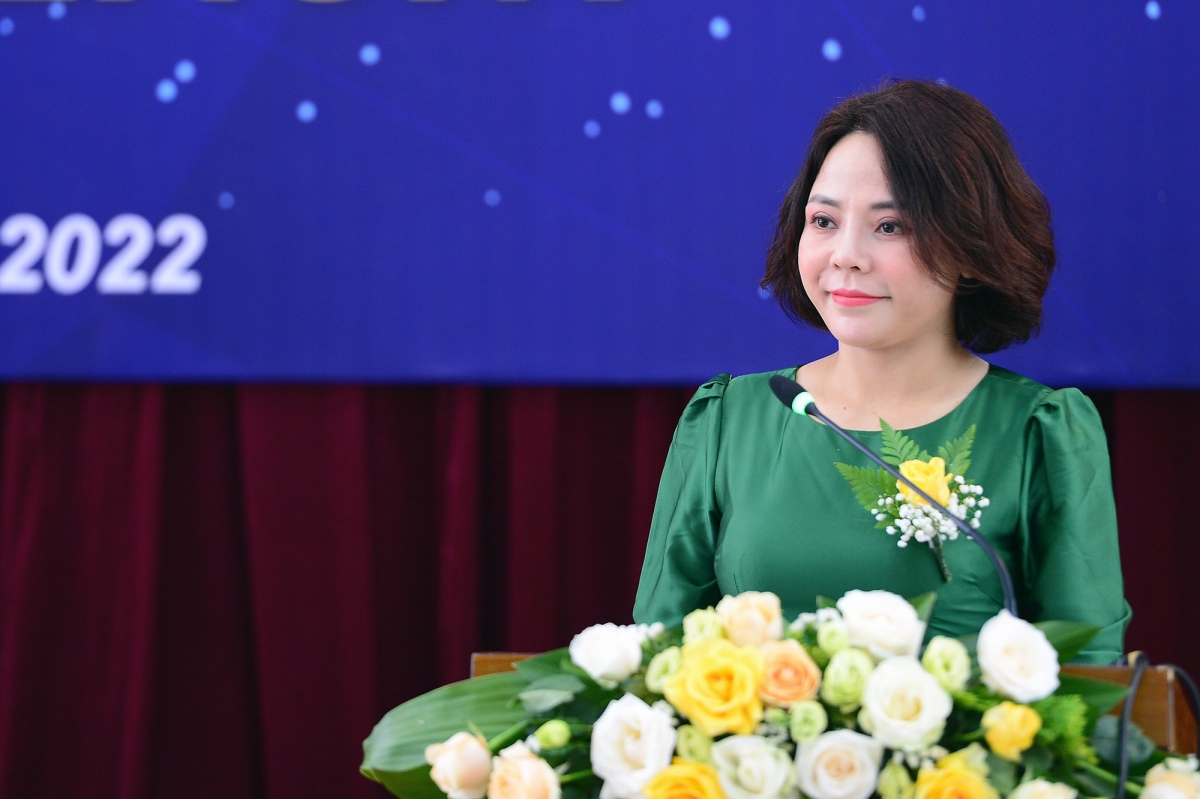 TS. Trịnh Thị Thu Hà - Hiệu trưởng trường Cao đẳng Thương mại và Du lịch Hà Nội
