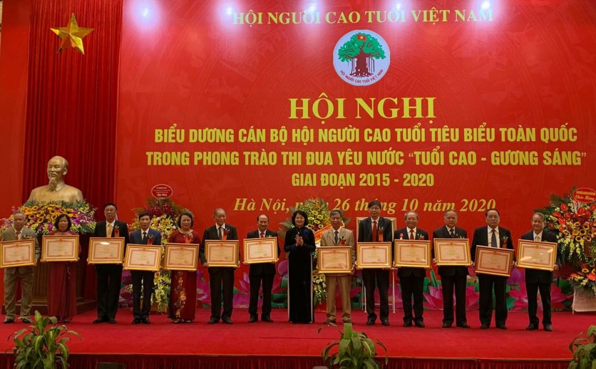 Hội nghị biểu dương cán bộ Hội Người cao tuổi tiêu biểu toàn quốc trong phong trào thi đua yêu nước “Tuổi cao - Gương sáng” giai đoạn 2015-2020