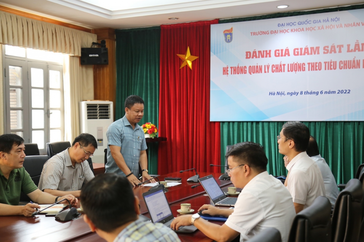 PGS.TS Lại Quốc Khánh- Phó hiệu trưởng phát biểu tại cuộc làm việc
