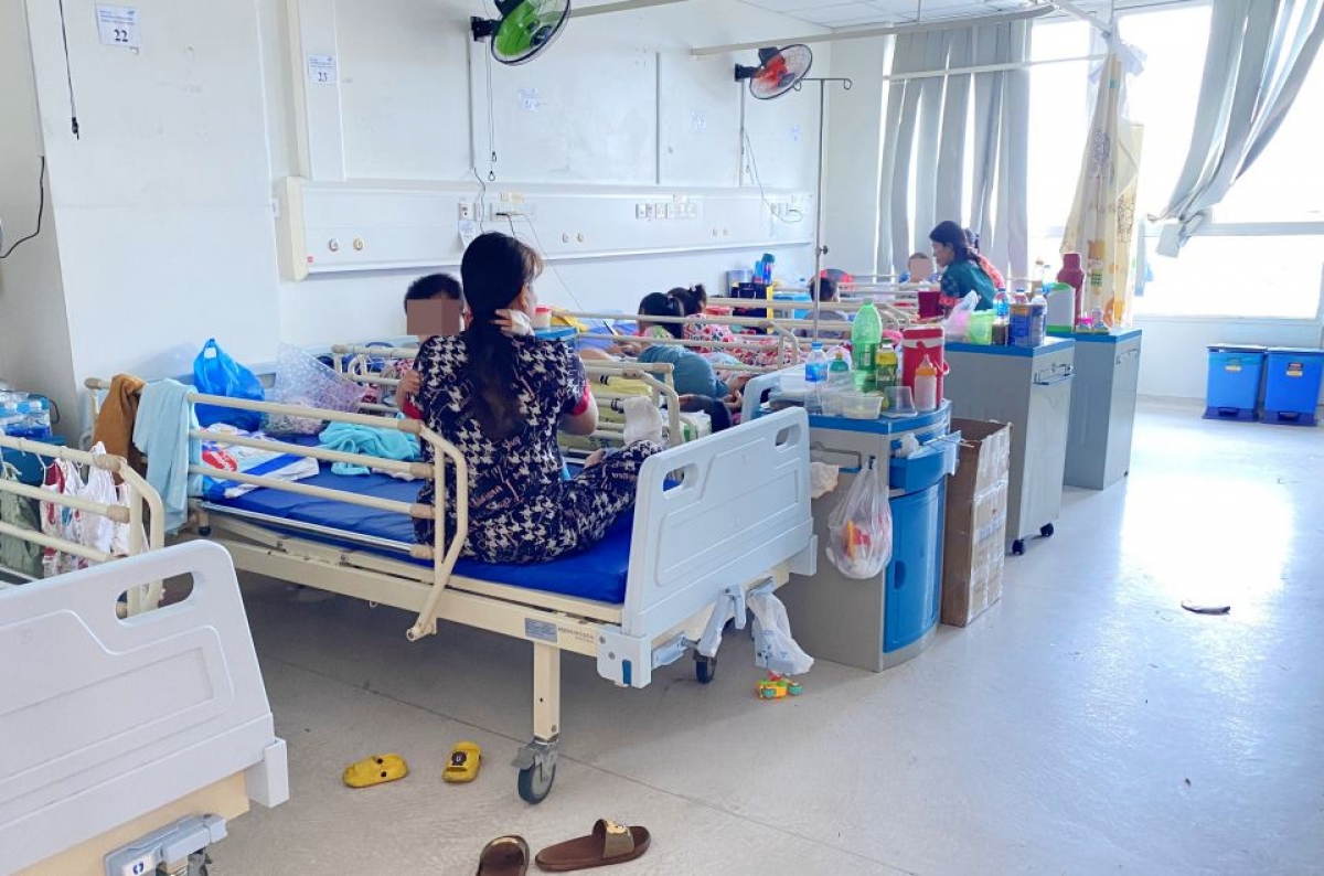 Mặc dù tình trạng sốt xuất huyết tăng cao nhưng nhiều người dân vẫn không có ý thức mắc màn
khi ngủ