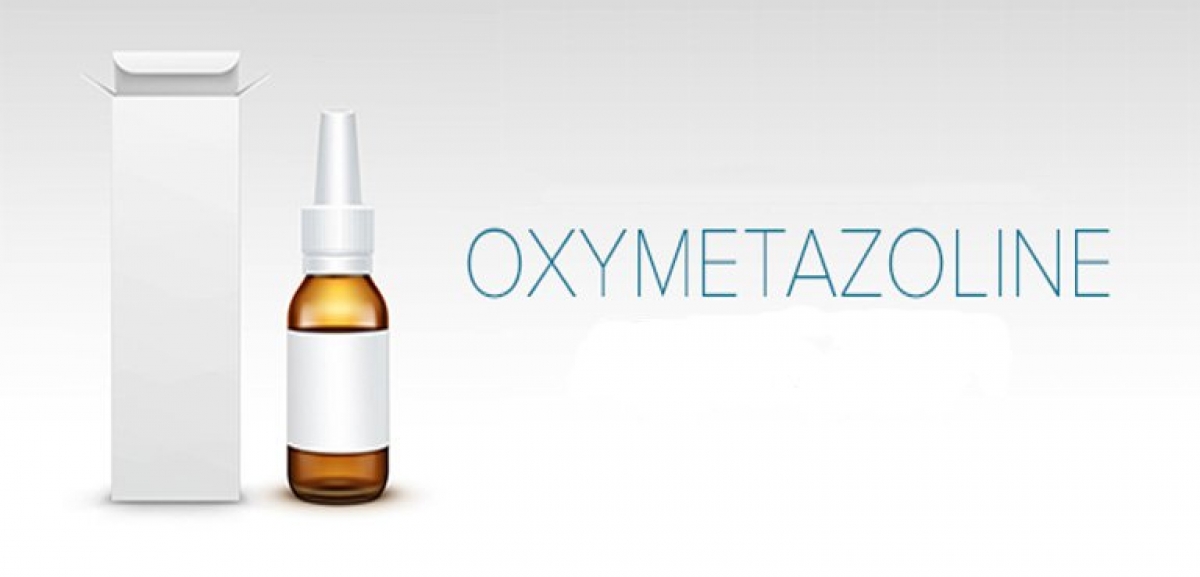 Có nhiều tên thuốc khác nhau chứa corticoid như Medron, Menison, Hydrocortison, Kacor, Prednisolone, Prednisone, Methylprednisolone, Betamethasone, Dexamethasone… Có thể dựa vào kí hiệu tên thuốc có đuôi "sone" ("son") hoặc "olone" ("olon") để nhận biết nhóm thuốc có chứa corticoid.