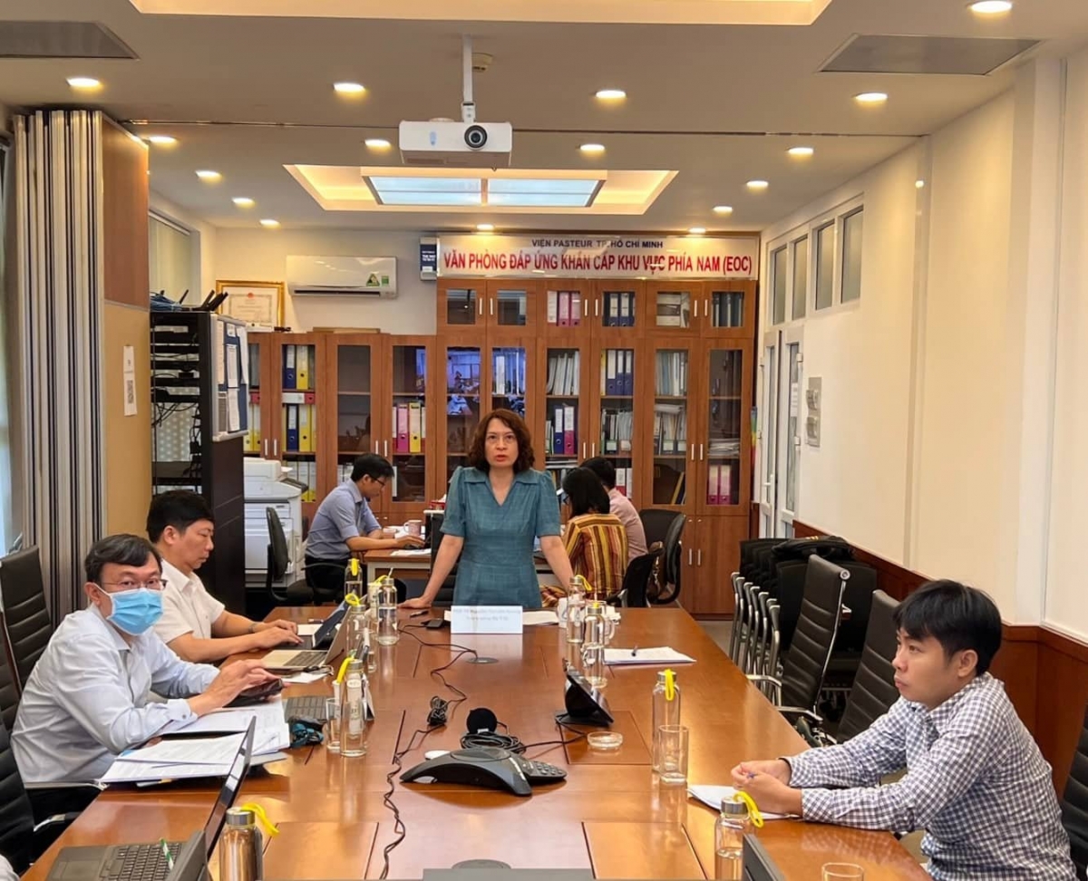 PGS.TS Nguyễn Thị Liên Hương - Thứ trưởng Bộ Y tế tại cuộc họp lên kế hoạch ứng phó với bệnh đậu mùa khỉ chiều 24/7
