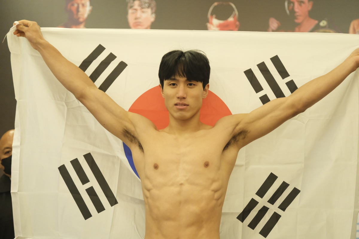Tân binh Song Chan-ho người Hàn Quốc của CLB Cocky Buffalo