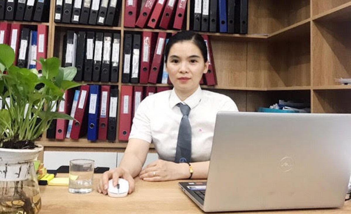 LS Nguyễn Thị Phương Anh, Công ty Luật Hồng Bách và cộng sự