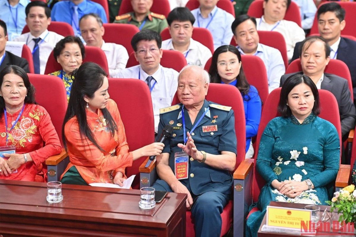 Trung tướng, Anh hùng Lực lượng vũ trang nhân dân Nguyễn Văn Phiệt, thương binh thương tật 47%, giao lưu tại chương trình
