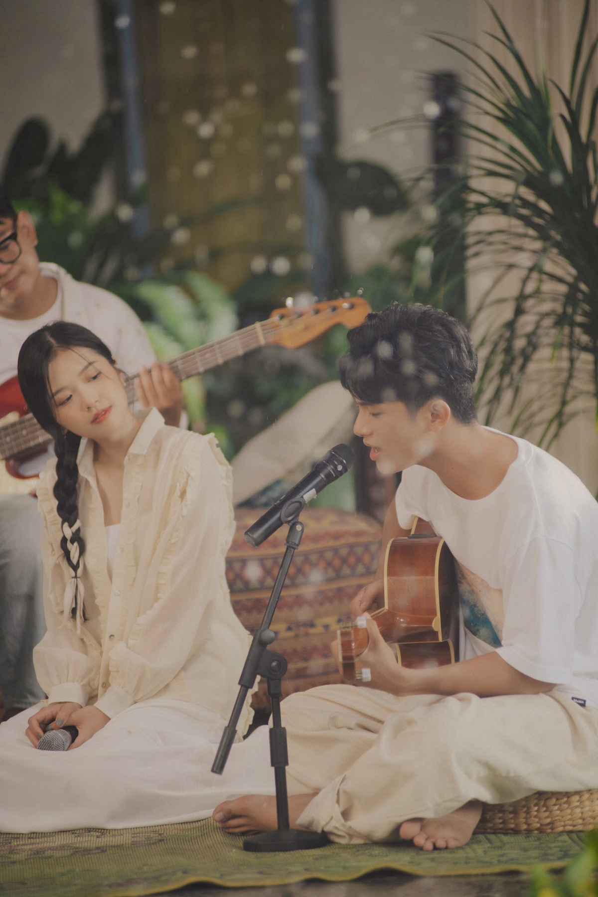 GREY D và Suni Hạ Linh có nhiều màn hòa giọng trong Hương Mùa Hè
