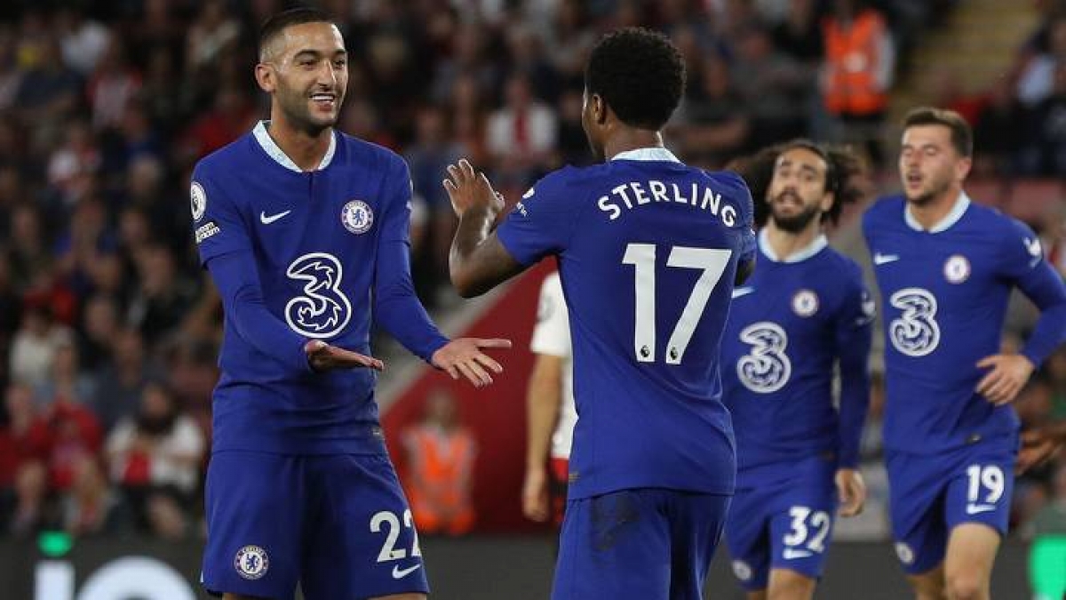 Raheem Sterling lập công trên sân St. Mary's (Ảnh: Internet)