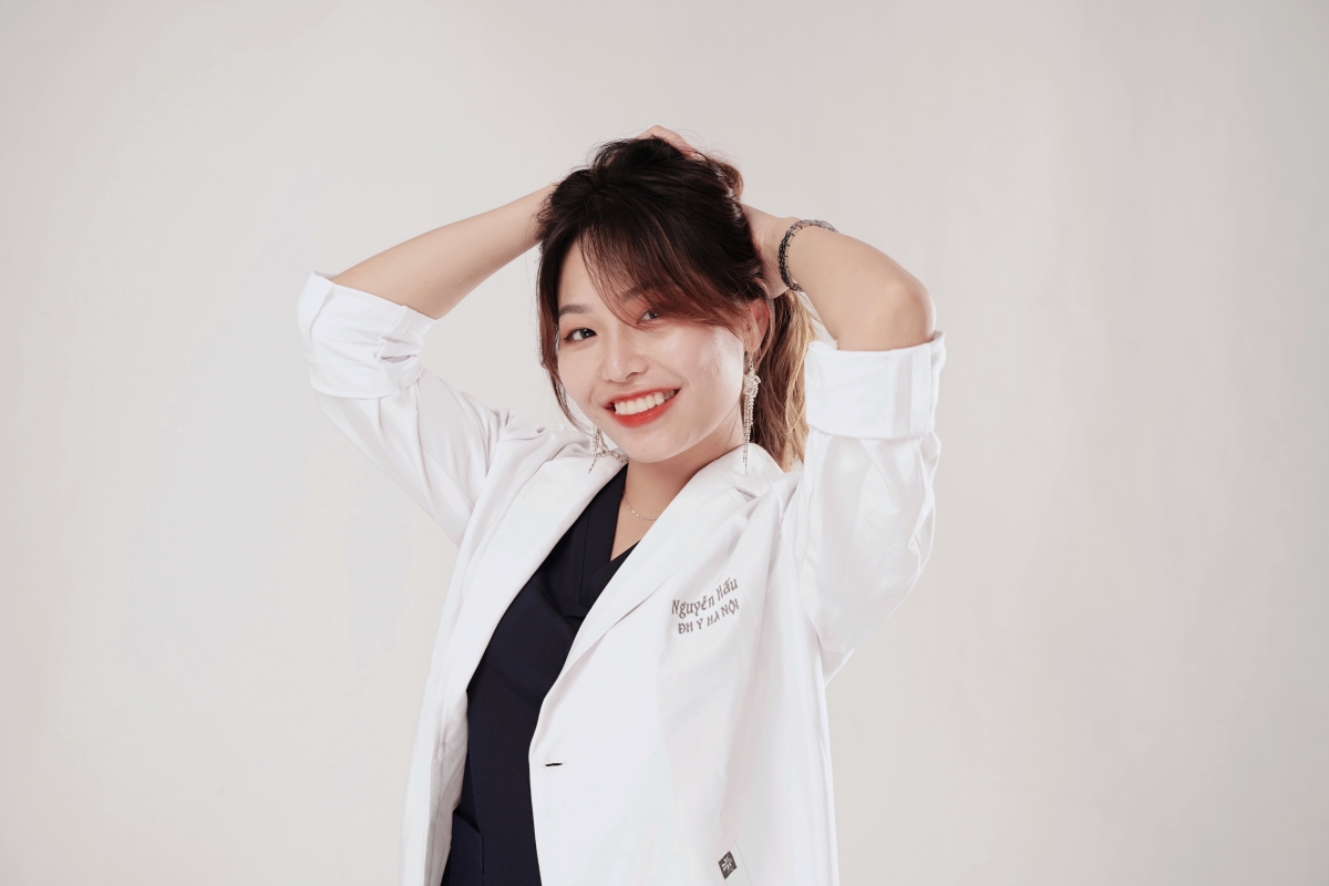 Nguyễn Thị Bích Hậu - sinh viên Đại học Y Hà Nội