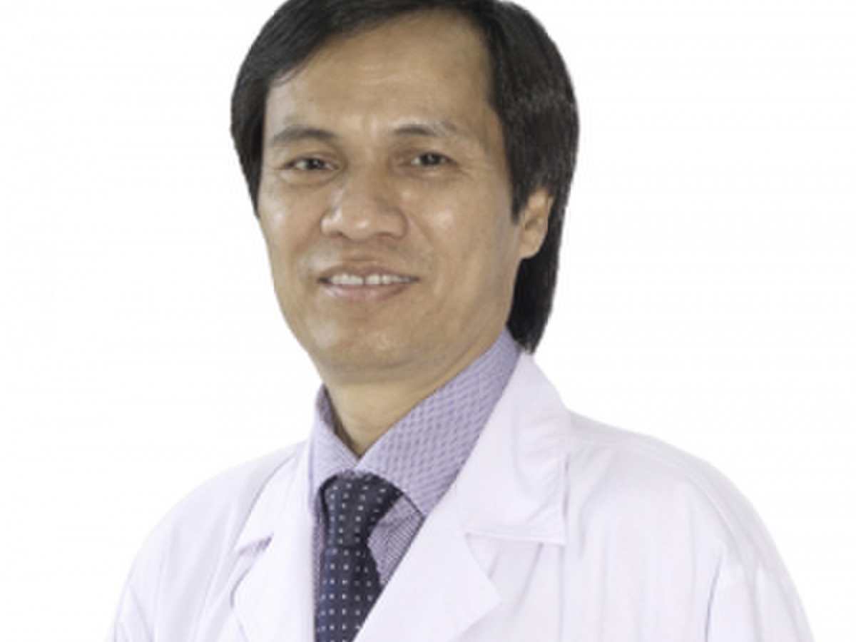 PGS.TS Đồng Văn Hệ - Phó Giám đốc Bệnh viện Hữu nghị Việt Đức vừa được bổ nhiệm chức vụ Giám đốc Trung tâm Điều phối Quốc gia về ghép bộ phận cơ thể người