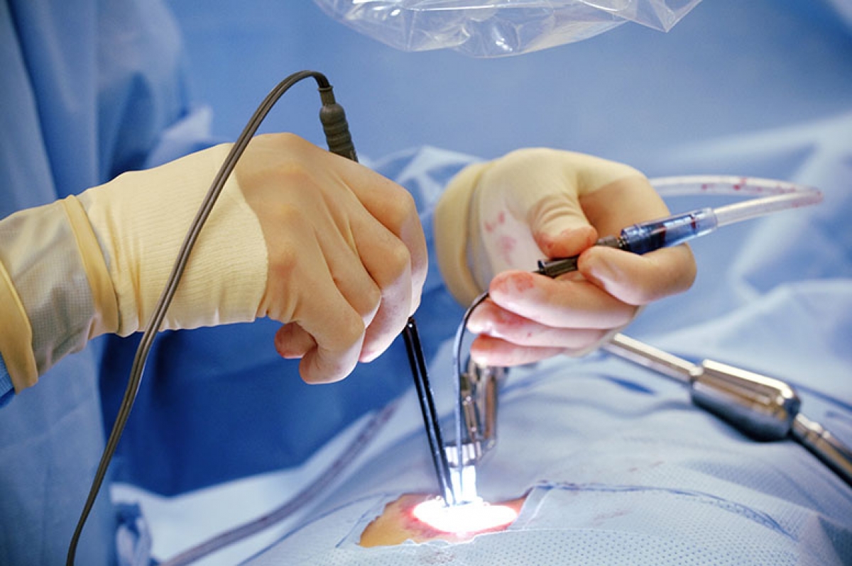 Protamin sulfat là thuốc cầm máu và chống đông máu, thuộc nhóm chuyên khoa, chỉ sử dụng trong quy trình phẫu thuật tim - lồng ngực