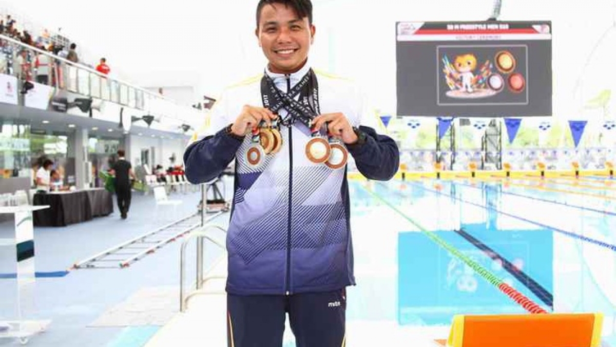 kình ngư Võ Huỳnh Anh Khoa