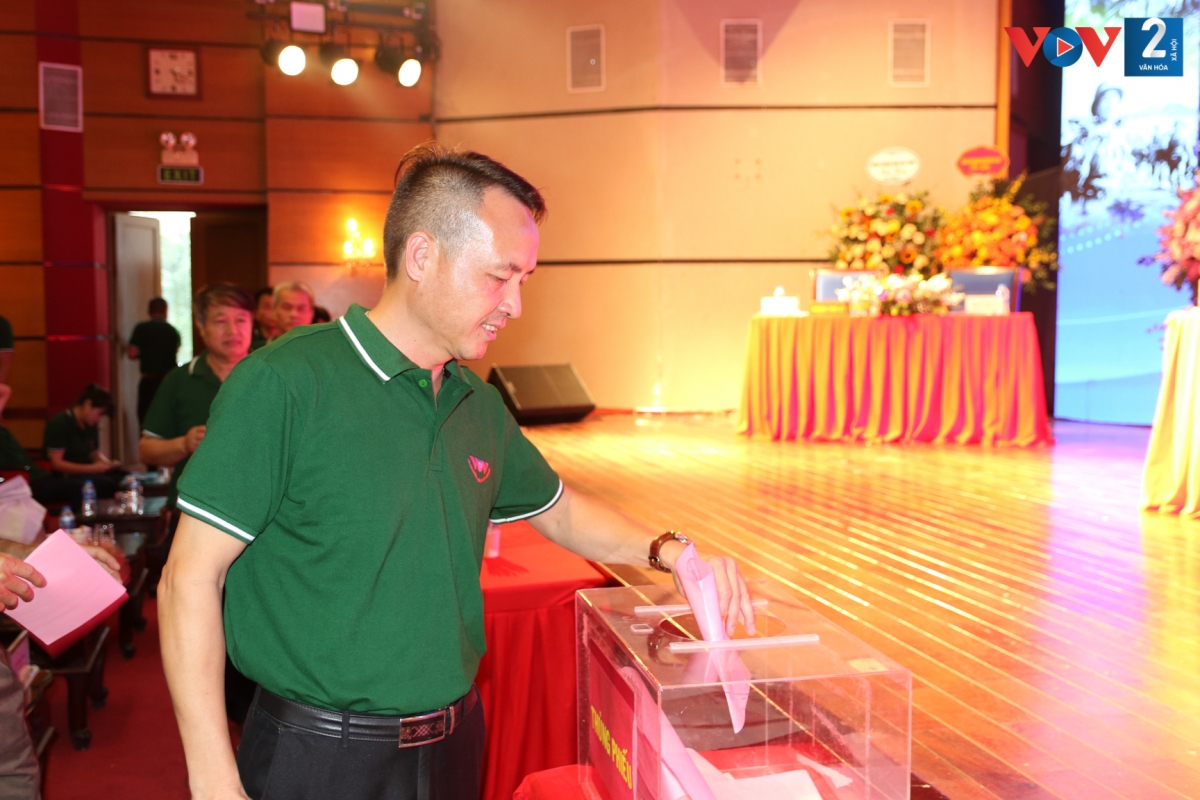 Các đại biểu bỏ phiếu bầu Ban Chấp hành Hội Cựu chiến binh VOV khóa IV, nhiệm kỳ 2022-2027.