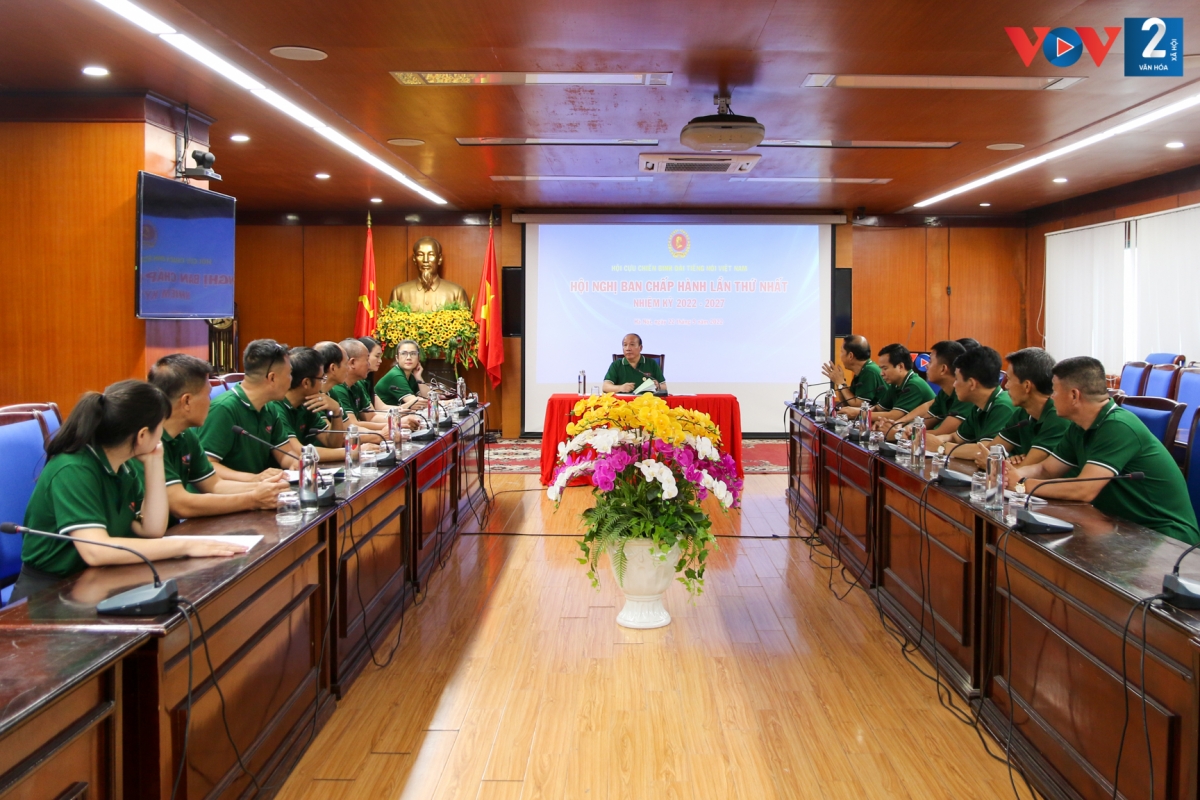 Hội nghị lần thứ nhất đã bầu 1 Chủ tịch, 3 Phó Chủ tịch, bầu Ban Thường vụ gồm 7 ủy viên.