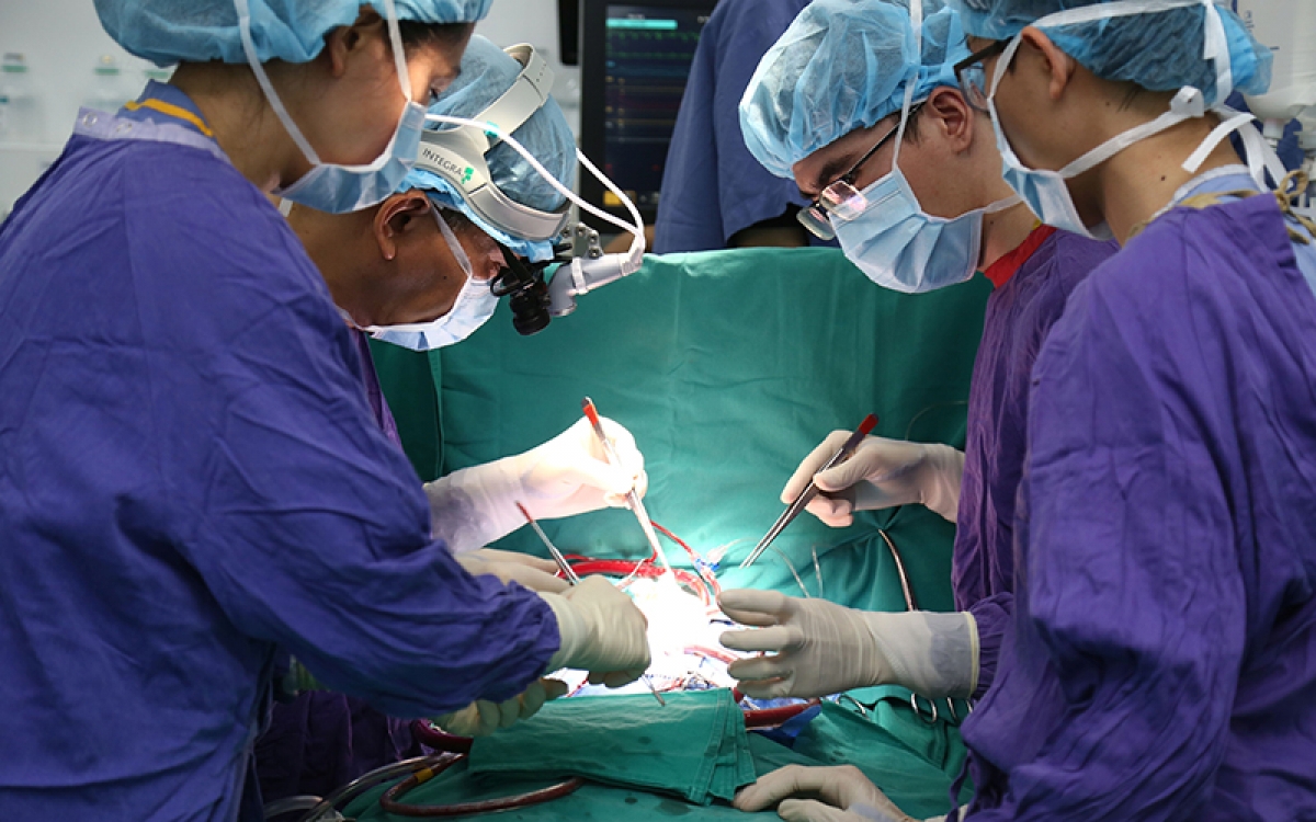 Cần củng cố, duy trì hình ảnh tốt đẹp của ngành y