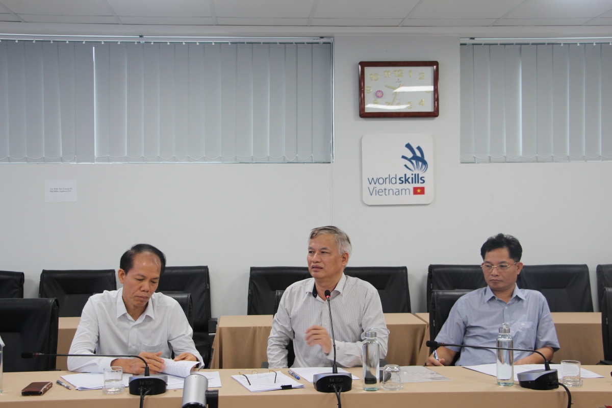 Ông Nguyễn Ngọc Tám – Vụ trưởng Vụ Cơ sở vật chất - Thiết bị, Tổng cục Giáo dục nghề nghiệp cung cấp thông tin về Hội thi thiết bị đào tạo tự làm toàn quốc lần thứ VII