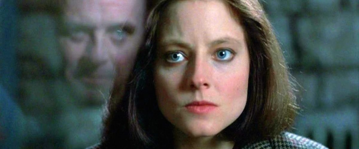 Phim kết thúc bằng câu hỏi của Hannibal Lecter dành cho Clarice Starling rằng cô ấy có còn nghe thấy tiếng cừu kêu trong mơ nữa hay không