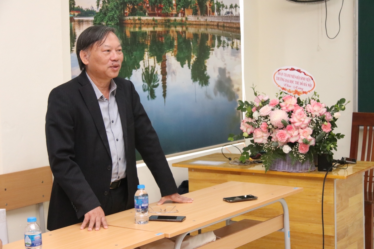 GS.TS.NGND Nguyễn Quang Ngọc đánh giá cao cuộc thi trong việc góp thêm tư liệu cho phân môn Hà Nội học.