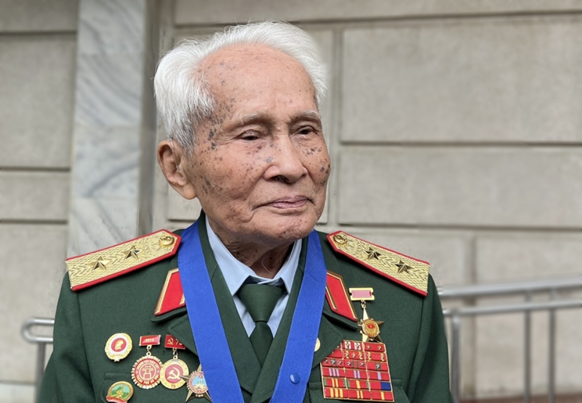 Trung tướng Nguyễn Quốc Thước