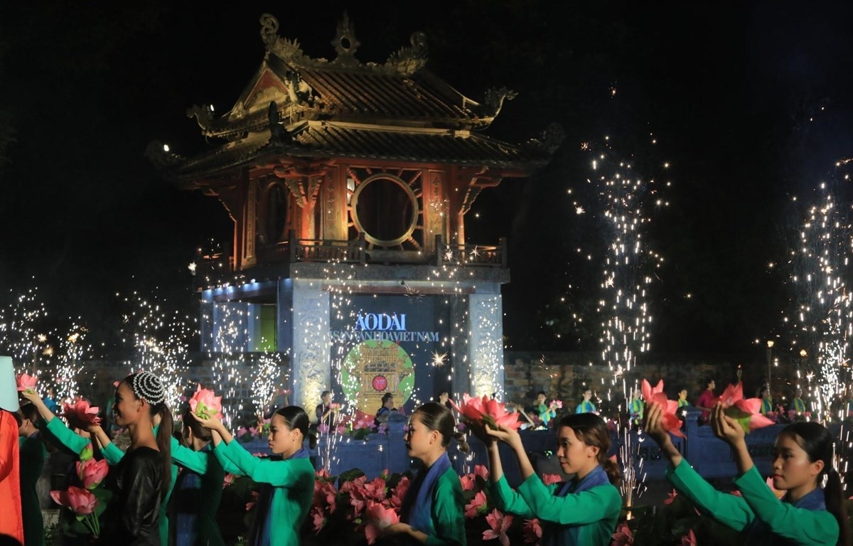 vnapotalhanoichuongtrinhaodai-disanvanhoavietnam0734427524829177.jpg
