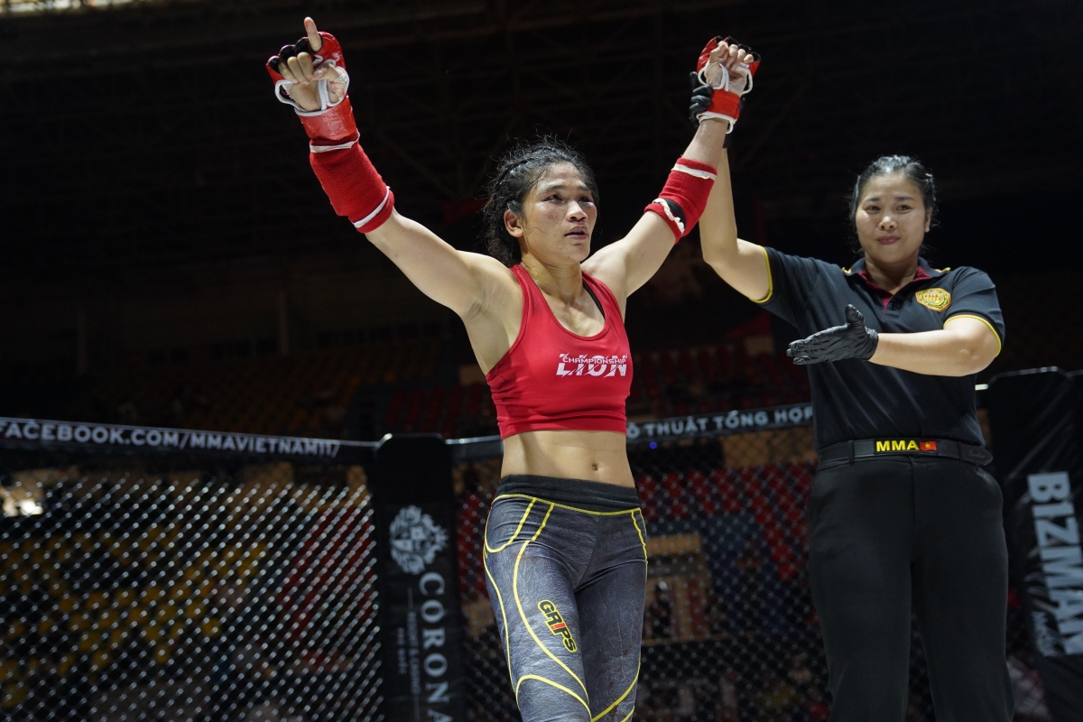 Nguyễn Thị Thanh Trúc tại bán kết giải MMA Lion Championship