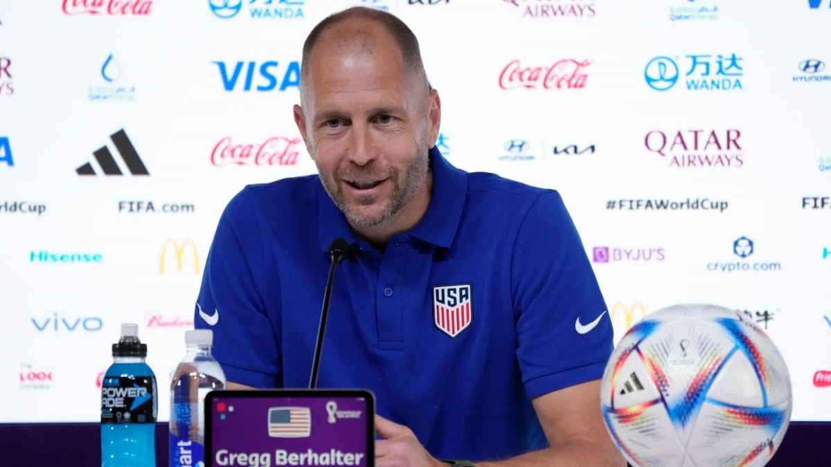 HLV Gregg Berhalter nói tuyển Mỹ sẽ dốc toàn lực cho trận đấu tiếp theo với Iran (Ảnh: Internet)