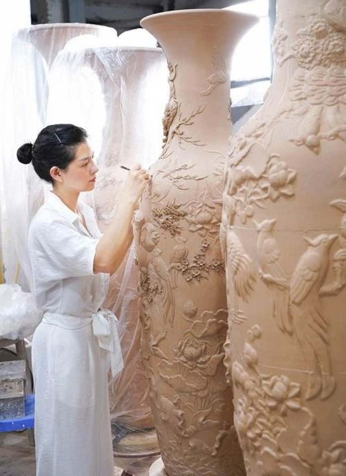 Nghệ nhân, doanh nhân Vũ Như Quỳnh, Giám đốc công ty TNHH An Vạn Lộc – Chủ nhiệm CLB Nữ doanh nhân, nghệ nhân Bát Tràng, Hà Nội