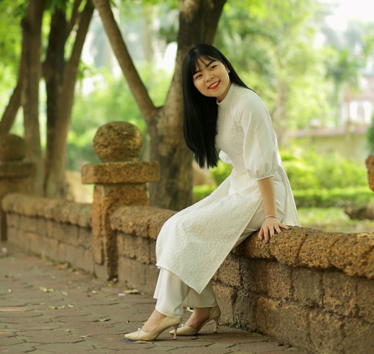Không ai được phép cho mình có quyền tước đi sự vui vẻ của các bạn mỗi khi đến trường