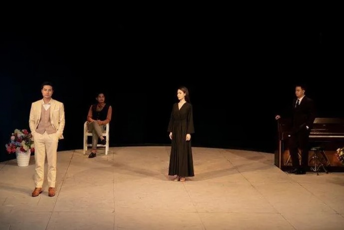 Hedda Gabler - vở diễn của Nhà hát Tuổi trẻ tham dự Liên hoan