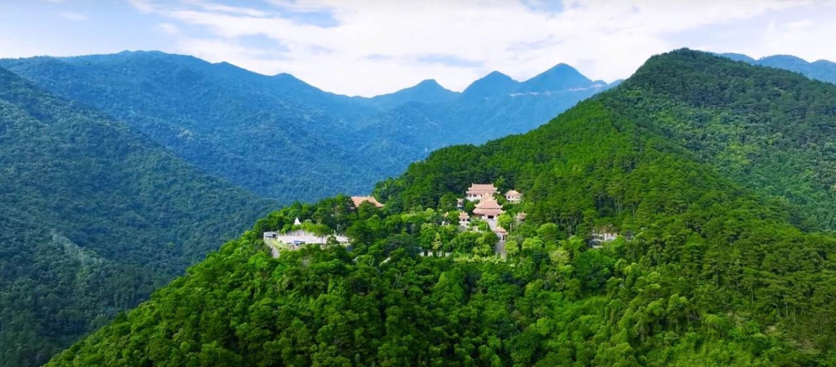 Ngoài cảnh đẹp, Tam Đảo còn là điểm đến tâm linh