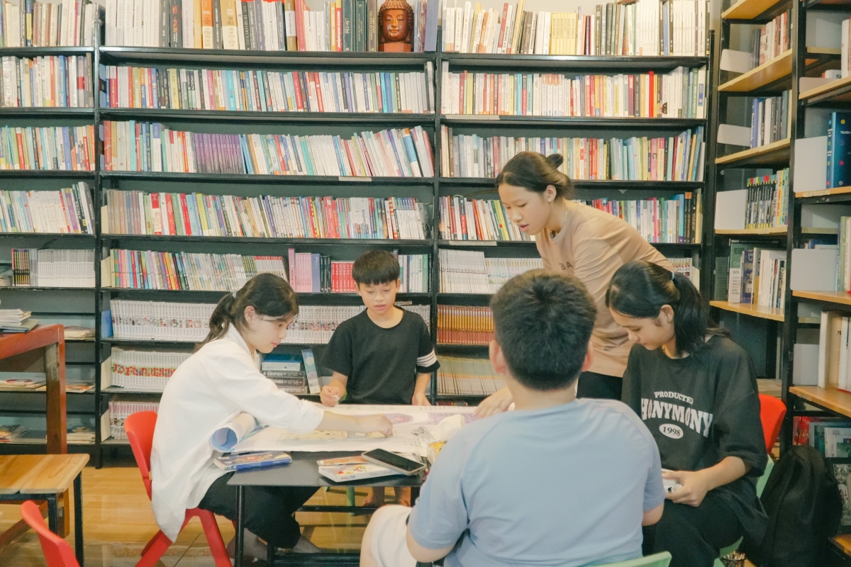 Thư viện Vũ quán hàng ngày đón nhiều độc giả "nhí"